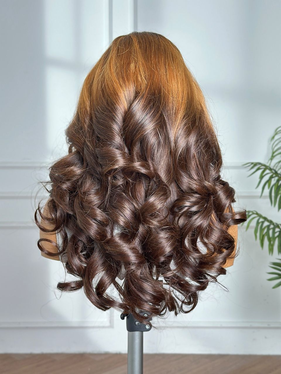 IRIS | 18" | 4X4 | HD LACE CLOSURE | OMBRE | GLUELESS | READY TO WEAR | HUMAN HAIR WIG